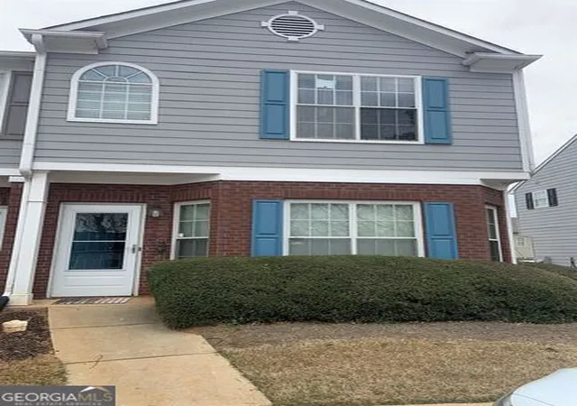 Photo 1 of Townhouse for sale at 2853 Walden Lake Bnd, Decatur, GA 30035 | MLS# 10811143 | Listing updated on 2026-09-23