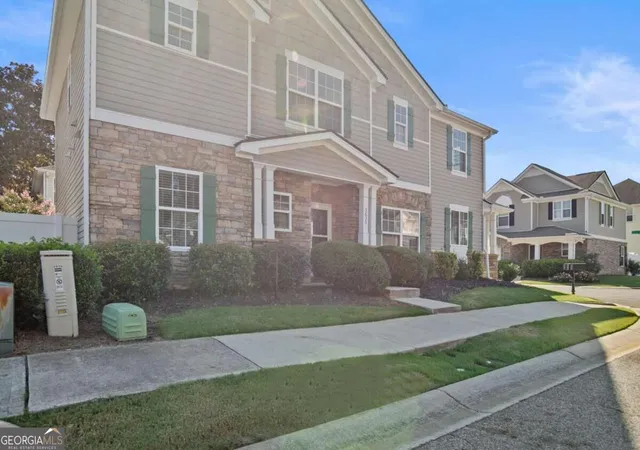 Photo 4 of Single family home for sale at 3635 Roseman Landing, Cumming, GA 30040 | MLS# 10829497 | Listing updated on 2026-09-19