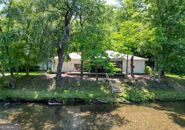 Homes for sale in Hayesville, NC | 198 Riverbend Dr, Hayesville, NC 28904 | MLS# 10797060
