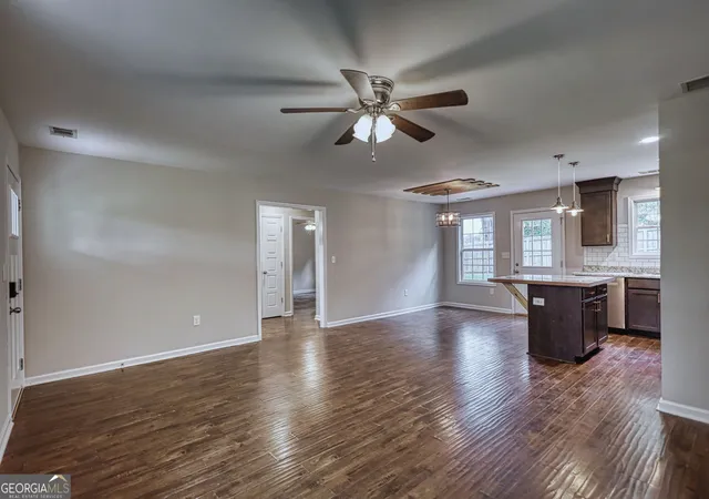 Photo 4 of Sale Pending at 1020 Flt Rock Rd, Madison, GA 30650 | MLS# 10813988 | Listing updated on 2026-08-13
