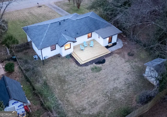 Photo 2 of Single family home for sale at 3218 Beech Dr, Decatur, GA 30032 | MLS# 10815248 | Listing updated on 2026-08-13
