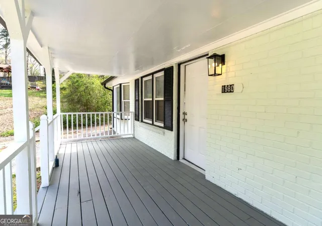 Photo 4 of Single family home for sale at 1980 Winchester Ct SW, Marietta, GA 30008 | MLS# 10801019 | Listing updated on 2026-10-16