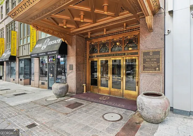 1st image of 32 Peachtree St Nw #1307, Atlanta, GA 30303 | MLS# 10718914