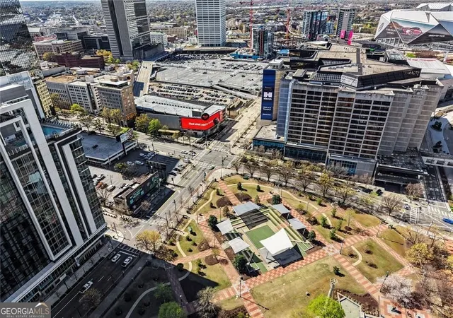 2nd image of 32 Peachtree St Nw, Atlanta, GA 30303