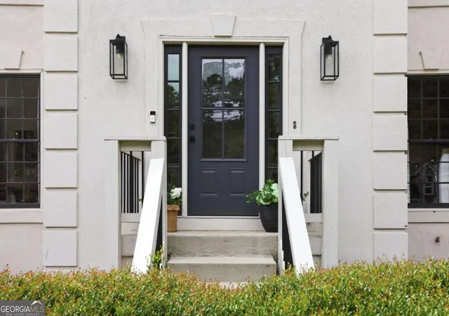 2nd image of 2114 Jockey Hollow Dr, Kennesaw, GA 30152 | MLS# 10820481