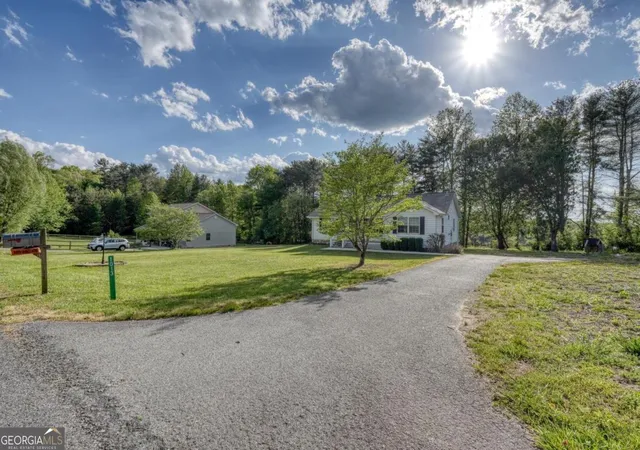 Photo 1 of Single family home for sale at 1013 Bradley Rd #4, Blairsville, GA 30512 | MLS# 10738727 | Listing updated on 2026-08-26