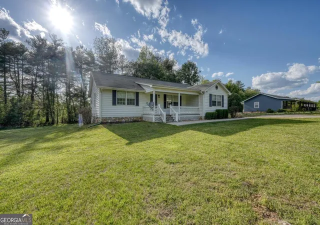 Photo 4 of Single family home for sale at 1013 Bradley Rd #4, Blairsville, GA 30512 | MLS# 10738727 | Listing updated on 2026-08-26