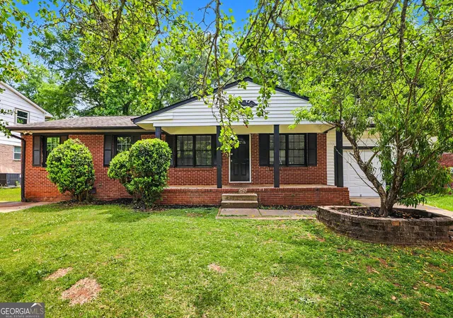 Photo 1 of Single family home for sale at 10646 Eagle Dr, Jonesboro, GA 30238 | MLS# 10770463 | Listing updated on 2026-10-26