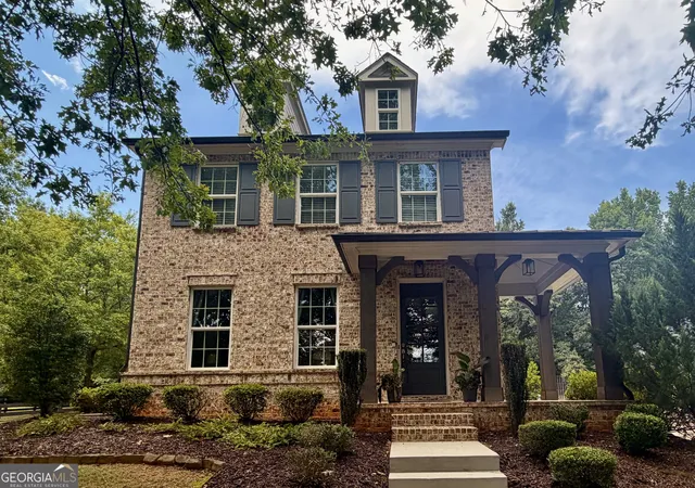 Photo 1 of Single family home for sale at 301 Edgewater Dr, Athens, GA 30605 | MLS# 10792332 | Listing updated on 2026-08-29