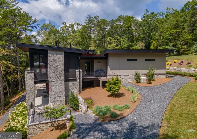 4th image of 565 Wildflower Cir, Clarkesville, GA 30523 | MLS# 10735783