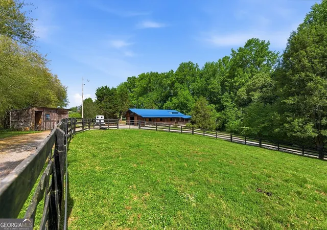 5th image of 200 Mcclure Dr, Cumming, GA 30028 | MLS# 10775054