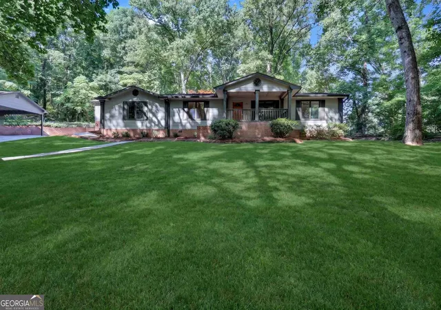 Photo 3 of Single family home for sale at 4934 Shiloh Dr, Loganville, GA 30052 | MLS# 10783992 | Listing updated on 2026-08-31
