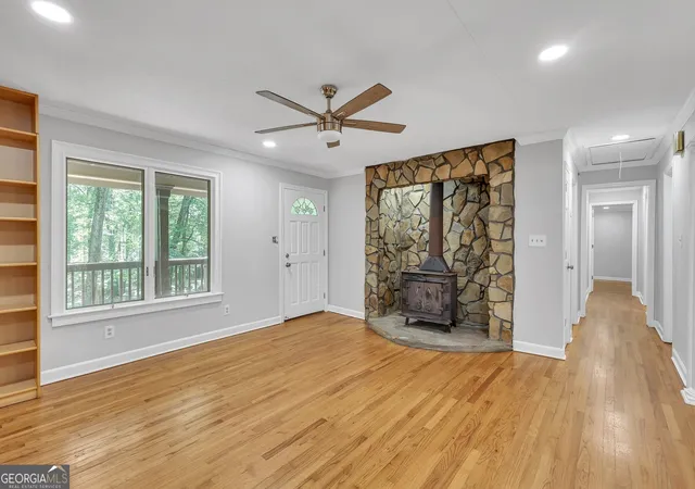 Photo 3 of Single family home for sale at 4934 Shiloh Dr, Loganville, GA 30052 | MLS# 10783992 | Listing updated on 2026-08-31