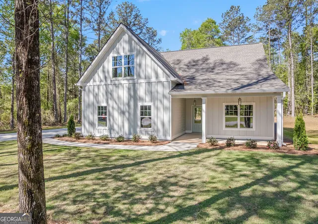 Homes for sale in Grantville, GA | 1685 Sewell Rd, Grantville, GA 30220 | MLS# 10730082