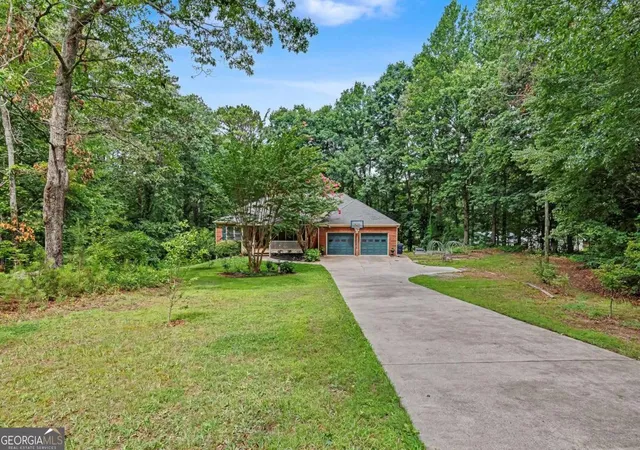 2nd image of 2717 Upper Sweetwater Trl Se, White, GA 30184 | MLS# 10788967