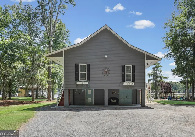 Photo 2 of Single family home for sale at 110 Sawdust Trail, Cobb, GA 31735 | MLS# 10828439 | Listing updated on 2026-09-24