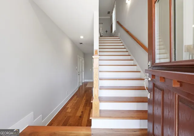 2nd image of 206 Trecastle Sq, Canton, GA 30114 | MLS# 10717284