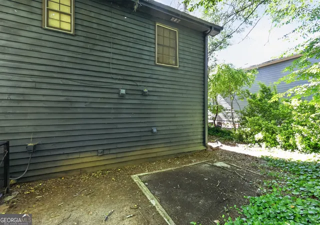 Photo 3 of Single family home for sale at 2128 Tiffany Ln, Lithonia, GA 30058 | MLS# 10765545 | Listing updated on 2026-09-07