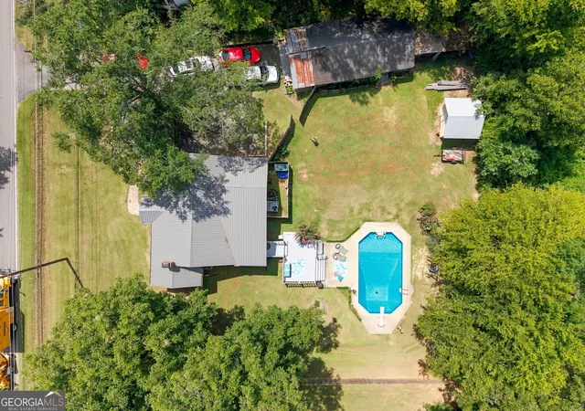 Photo 2 of Sale Pending at 1509 Calhoun Ave Ne, Rome, GA 30161 | MLS# 10834360 | Listing updated on 2026-09-07