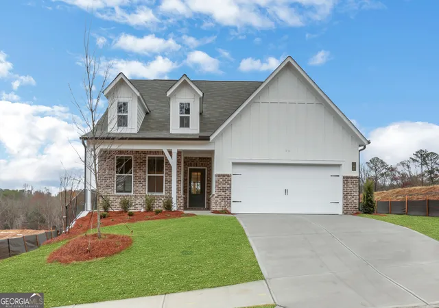 Photo 2 of Single family home for sale at 164 Henley St, Canton, GA 30114 | MLS# 10835067 | Listing updated on 2026-10-12