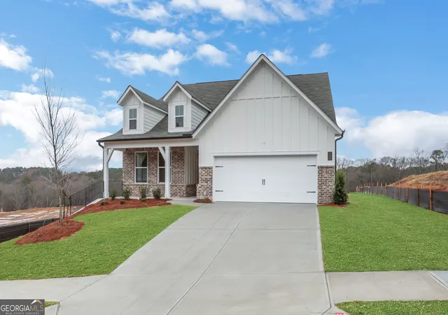 Photo 3 of Single family home for sale at 164 Henley St, Canton, GA 30114 | MLS# 10835067 | Listing updated on 2026-10-12