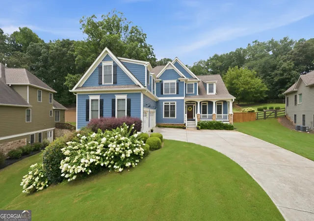 Photo 1 of Sale Pending at 410 Kings Point Dr, Canton, GA 30115 | MLS# 10816292 | Listing updated on 2026-08-31