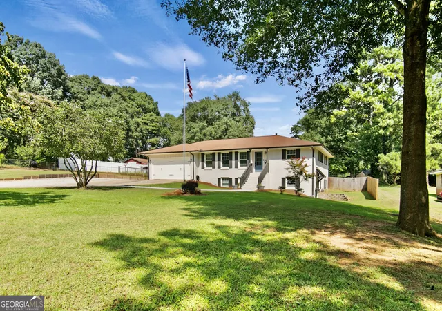 Photo 2 of Sale Pending at 274 North Ave, Hiram, GA 30141 | MLS# 10834159 | Listing updated on 2026-09-09