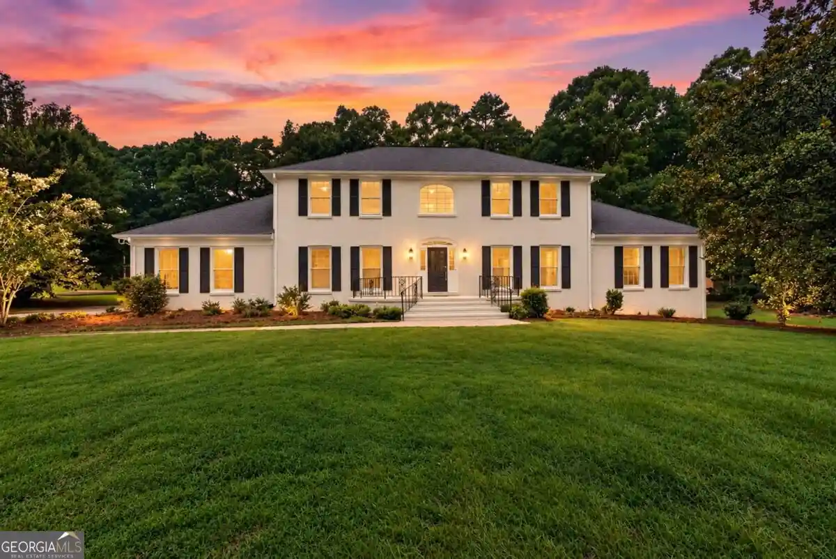 Photo 1 of Single family home for sale at 560 Hawthorne Dr, Fayetteville, GA 30214 | MLS# 10858235 | Listing updated on 2026-10-27