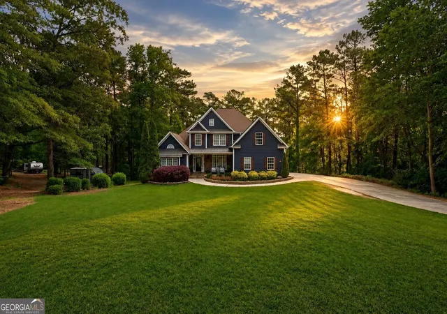 2nd image of 12 N Alexander Creek Rd, Newnan, GA 30263 | MLS# 10767609