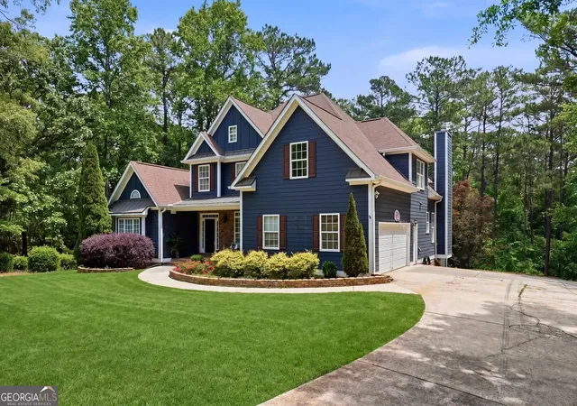 Photo 3 of Single family home for sale at 12 N Alexander Creek Rd, Newnan, GA 30263 | MLS# 10767609 | Listing updated on 2026-09-18