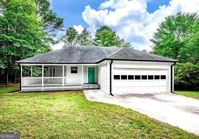 Photo 1 of Single family home for sale at 2410 Overlook Dr Sw, Conyers, GA 30094 | MLS# 10787268 | Listing updated on 2026-07-17