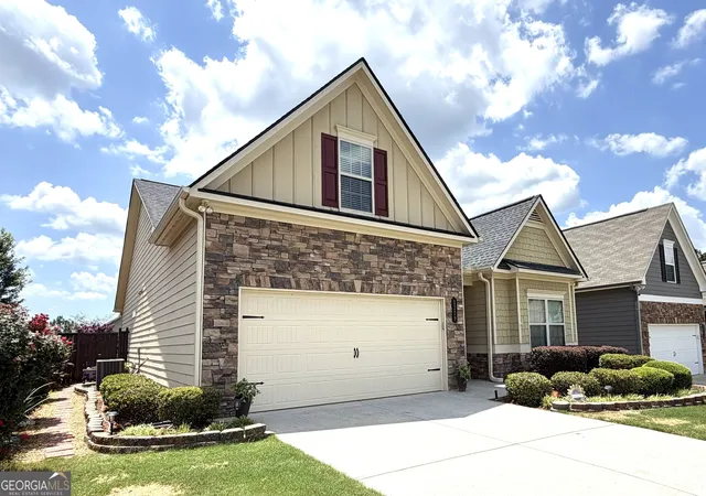 Photo 3 of Single family home for sale at 1229 Sonoma Ln, Lawrenceville, GA 30045 | MLS# 10797010 | Listing updated on 2026-08-03