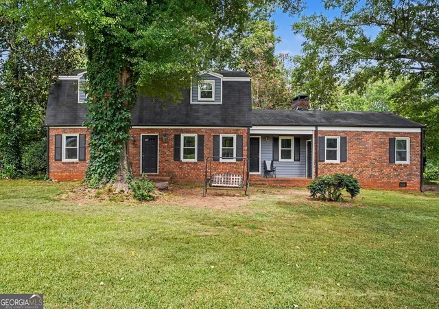 Photo 1 of Single family home for sale at 1019 E College St, Griffin, GA 30224 | MLS# 10812011 | Listing updated on 2026-08-28