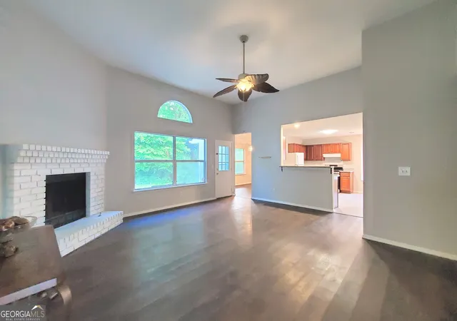 Photo 3 of Single family home for sale at 3132 Snapfinger Ln, Decatur, GA 30034 | MLS# 10684332 | Listing updated on 2026-09-30