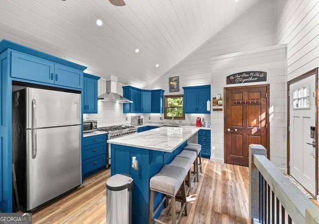 3rd image of 214 Dickerson Dr, Ellijay, GA 30536 | MLS# 10740568