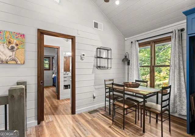 5th image of 214 Dickerson Dr, Ellijay, GA 30536 | MLS# 10740568