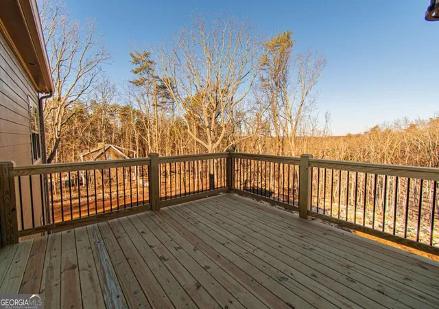 Photo 3 of Sale Pending at 386 Mulberry Cir, Jasper, GA 30143 | MLS# 10819295 | Listing updated on 2026-10-08