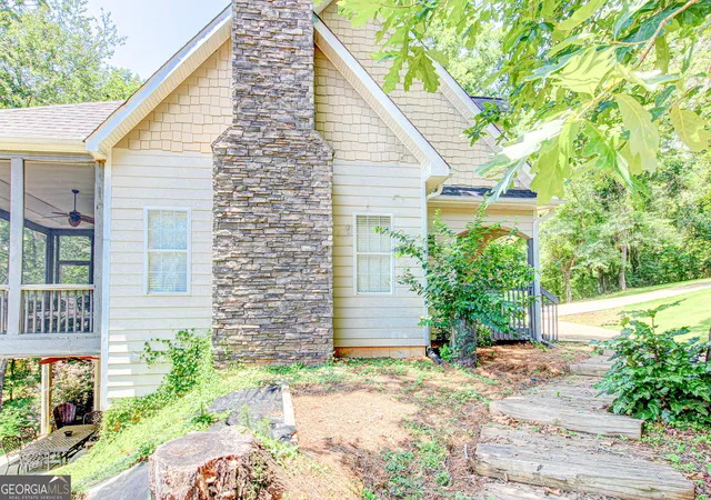3rd image of 358 Muffit Dr, Wedowee, AL 36278 | MLS# 10612349