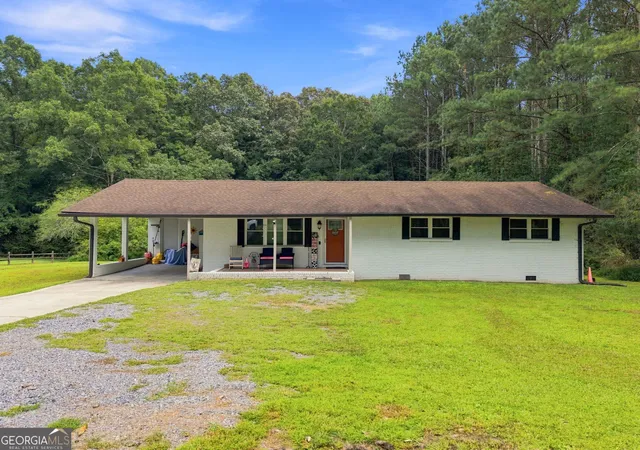 Photo 1 of Single family home for sale at 584 Church Rd Sw, Calhoun, GA 30701 | MLS# 10836894 | Listing updated on 2026-10-04