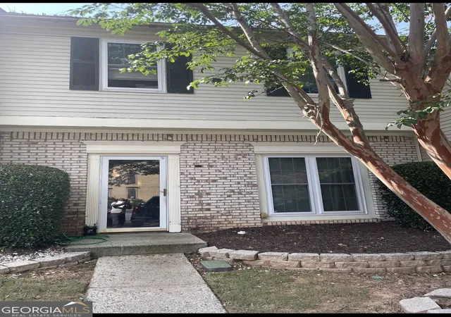 Townhouse for sale at 3448 Washington Wy, Atlanta, GA 30340 | MLS# 10780932