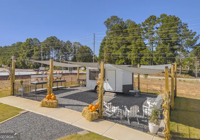 Photo 3 of Single family home for sale at 968 Hilltop Park Ct, Dacula, GA 30019 | MLS# 10782737 | Listing updated on 2026-09-16