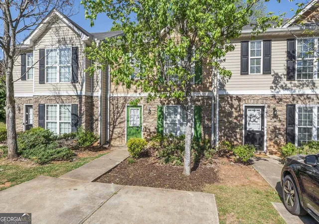 2nd image of 11443 South Grove Dr, Hampton, GA 30228 | MLS# 10798417