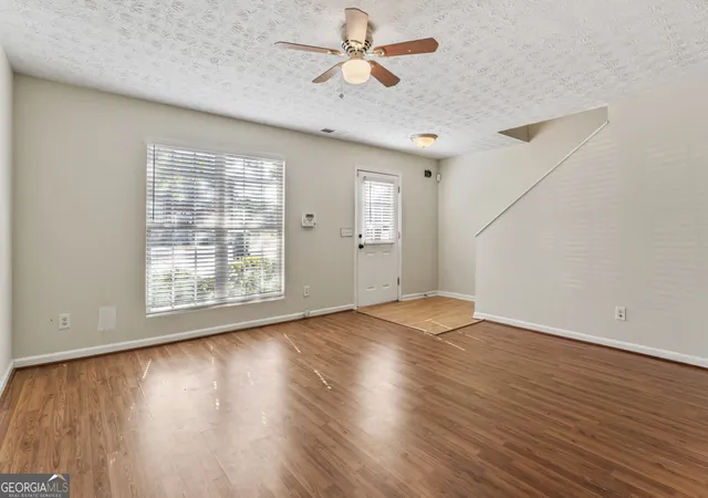 4th image of 11443 South Grove Dr, Hampton, GA 30228 | MLS# 10798417