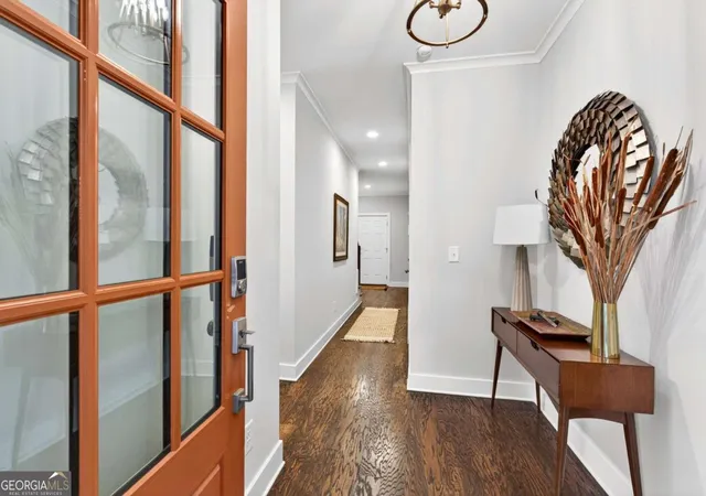 Photo 4 of Sale Pending at 912 Luther St Nw, Atlanta, GA 30318 | MLS# 10703319 | Listing updated on 2026-10-14