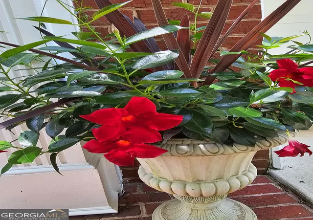 Photo 3 of Townhouse for sale at 1503 Waters Edge Trl, Roswell, GA 30075 | MLS# 10803366 | Listing updated on 2026-08-21