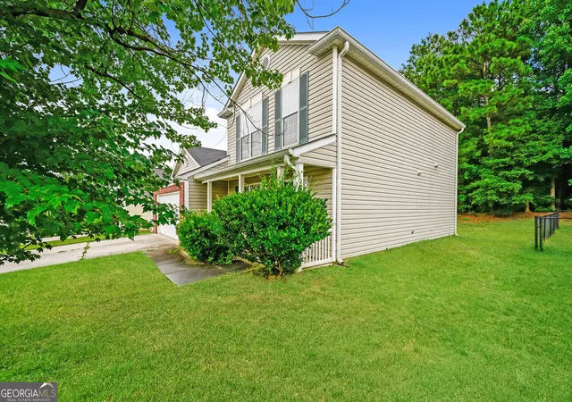 Photo 3 of Single family home for sale at 5866 Waggoner Ct, Rex, GA 30273 | MLS# 10809422 | Listing updated on 2026-08-22