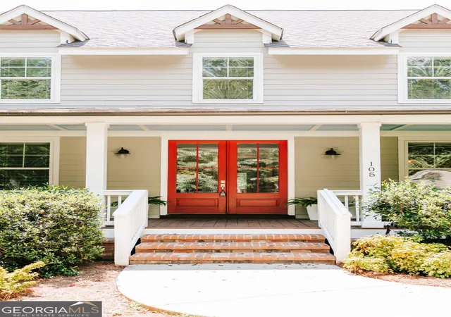 Photo 3 of Single family home for sale at 105 Inverness Rd, Athens, GA 30606 | MLS# 10821401 | Listing updated on 2026-08-26