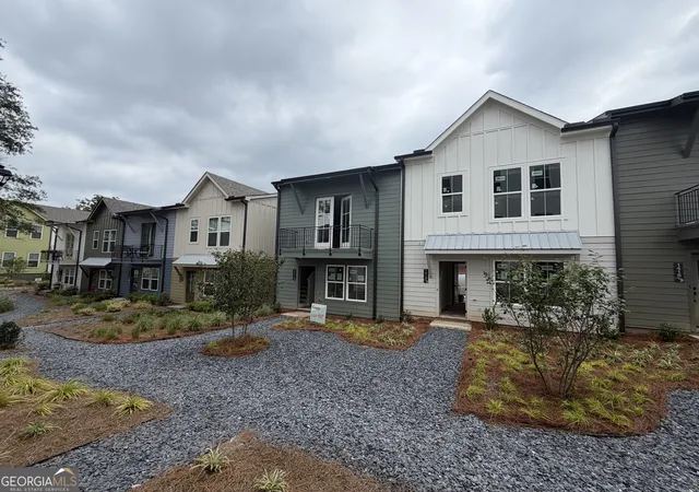 1st image of 1409 Cozy Circle Se #327, Atlanta, GA 30315 | MLS# 10780576