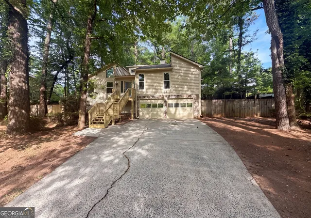 Single family home for sale at 3143 Chase Ct Sw, Marietta, GA 30008 | MLS# 10739921