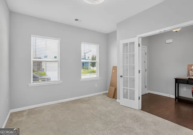 Photo 4 of Single family home for sale at 616 Blue Ash Ct, Mcdonough, GA 30253 | MLS# 10824828 | Listing updated on 2026-09-14